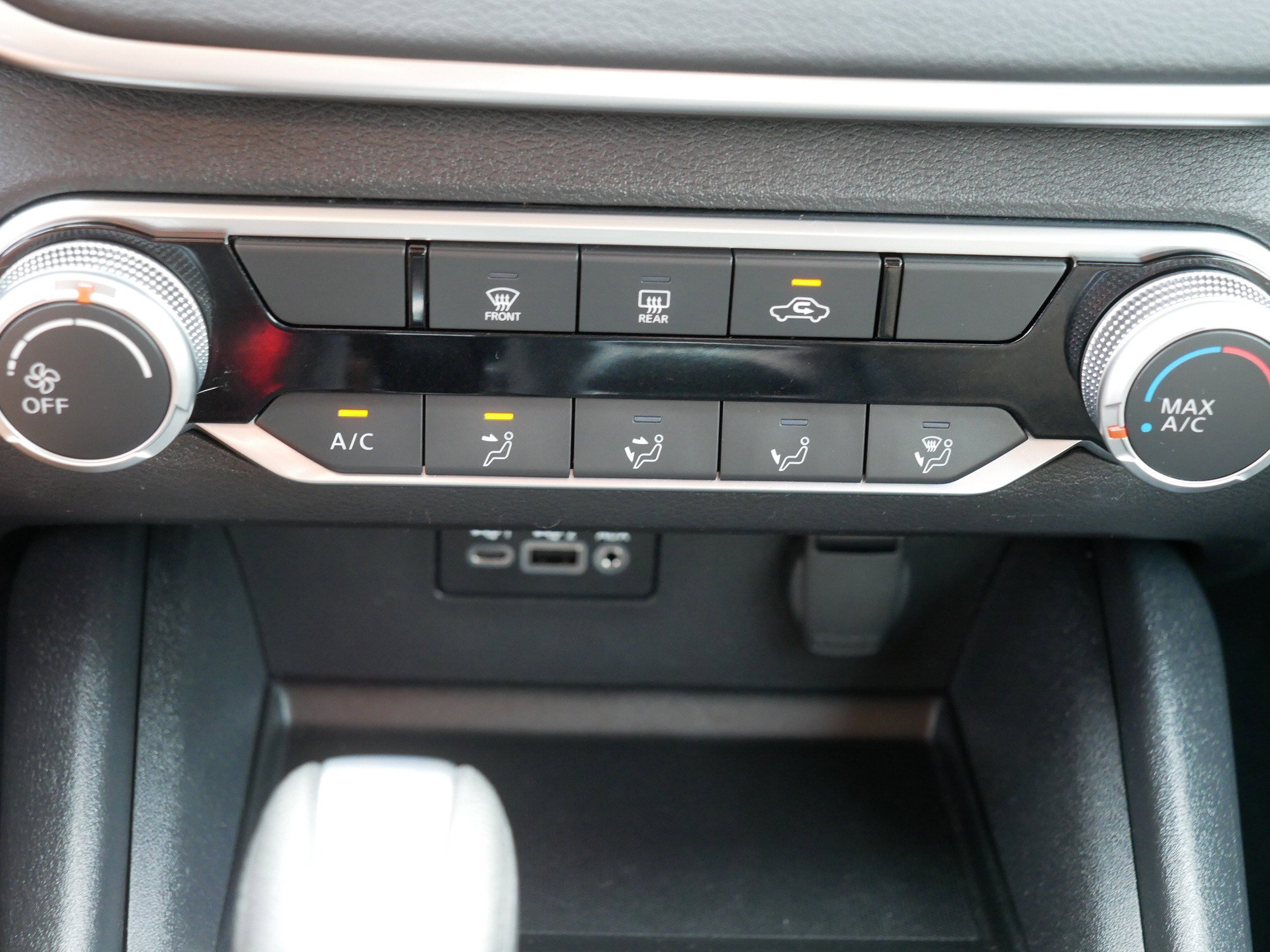 2022 Nissan Altima 2.5 SV photo 23