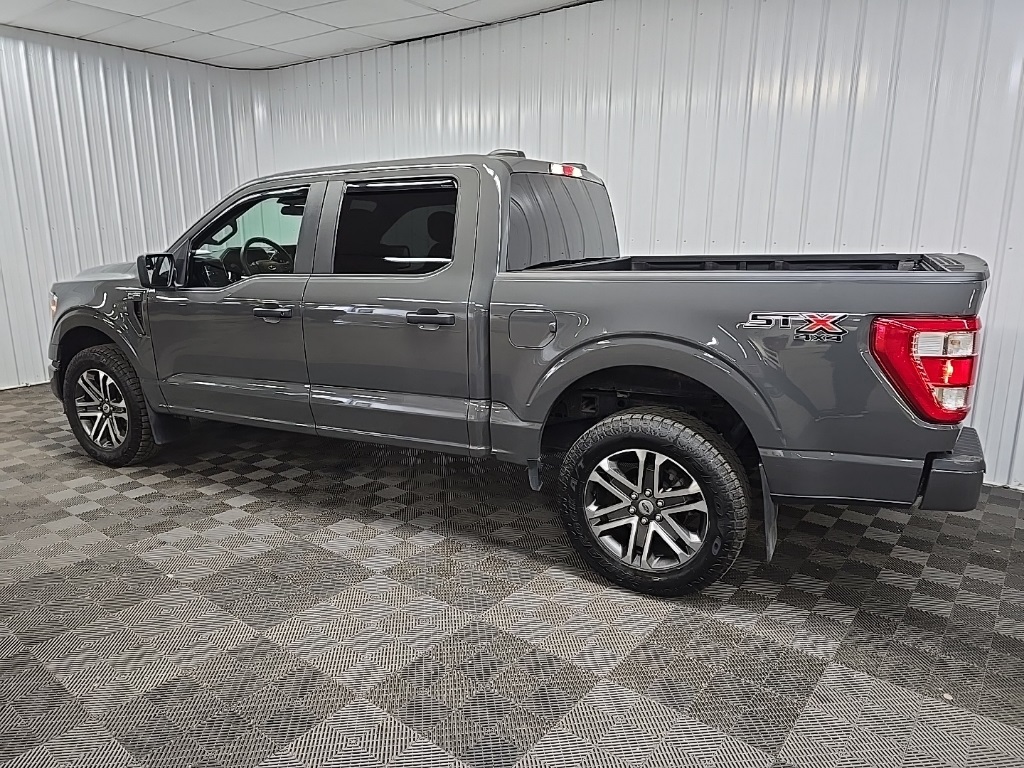 2021 Ford F-150 XL photo 4
