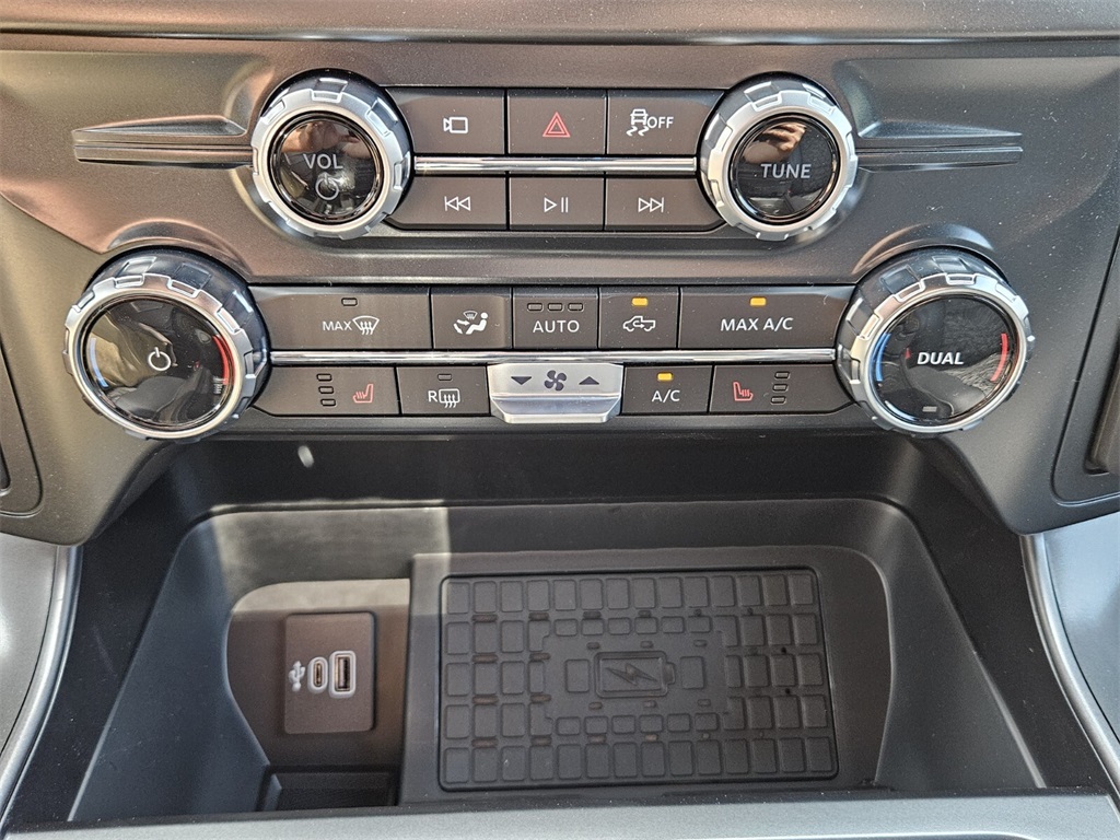 2025 Ford F-150 Tremor photo 19