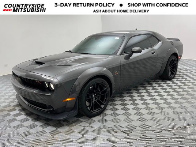 2023 Dodge Challenger R/T's photo