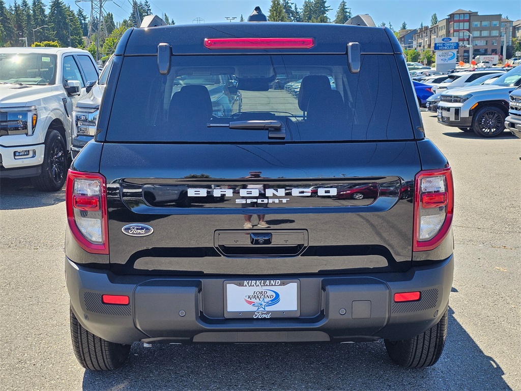 2025 Ford Bronco Sport Outer Banks photo 6