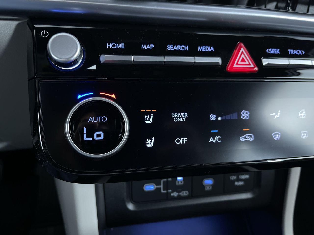 2025 Hyundai Tucson Limited photo 19