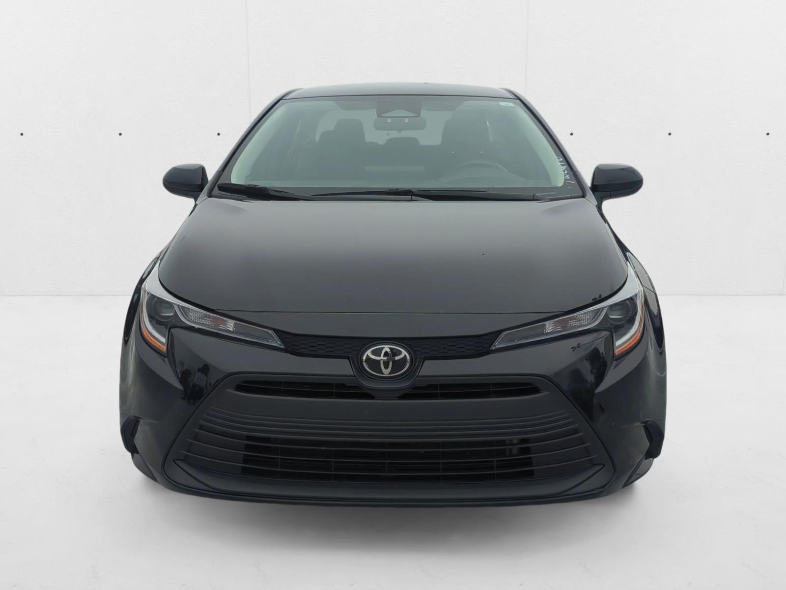 2023 Toyota Corolla LE photo 2