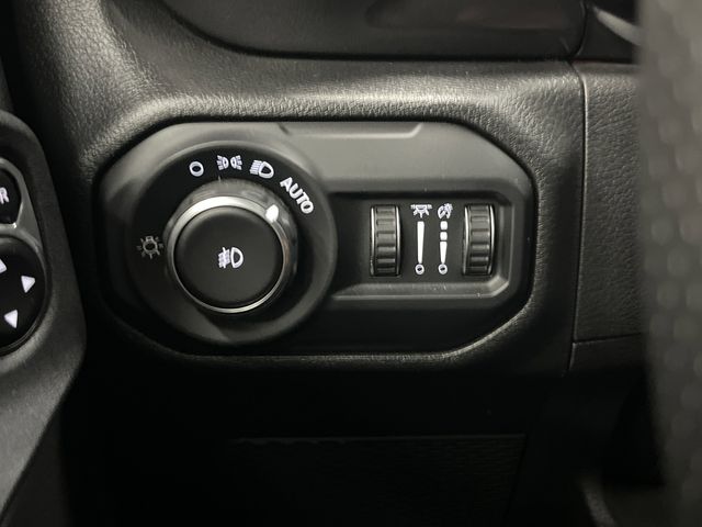 2022 Jeep Wrangler Unlimited Rubicon 392 photo 24