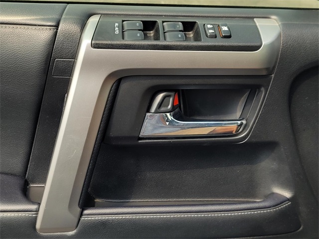 2024 Toyota 4Runner SR5 Premium photo 24