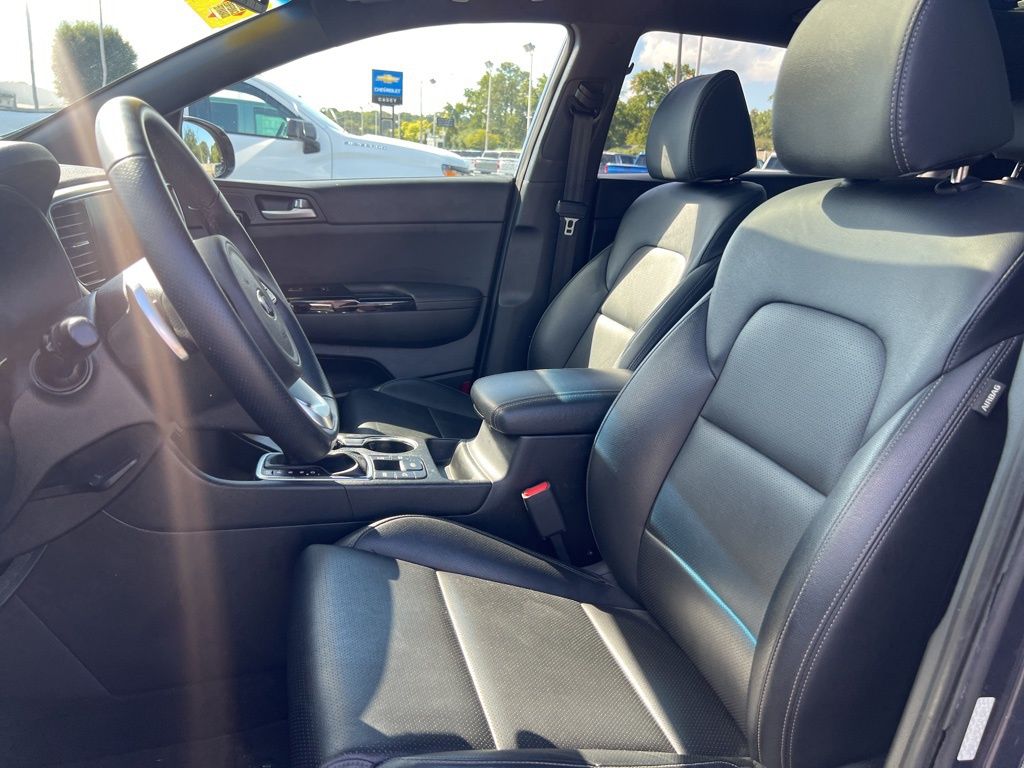 2022 Kia Sportage Nightfall Edition photo 8