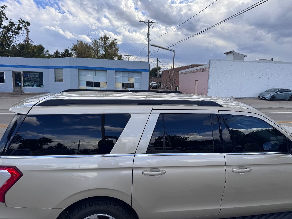 2018 Ford Expedition MAX XLT photo 4