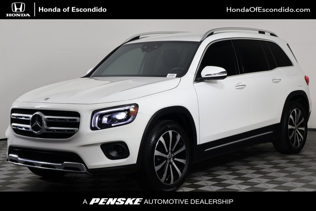 2022 Mercedes-Benz GLB Base's photo