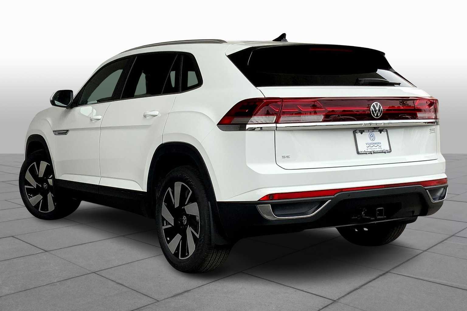 2025 Volkswagen Atlas Cross Sport SE Technology photo 11
