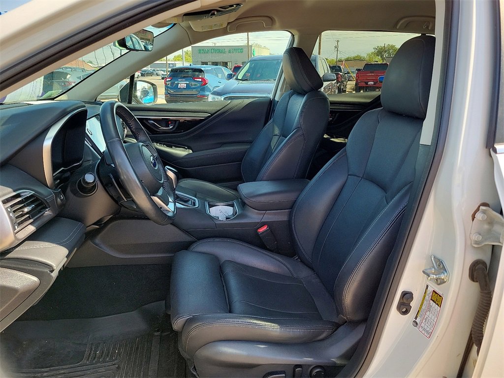 2022 Subaru Outback Limited photo 19