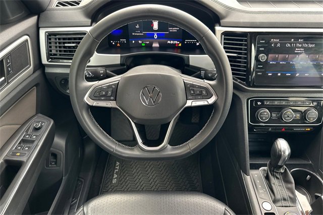2022 Volkswagen Atlas Cross Sport V6 SE Technology photo 13