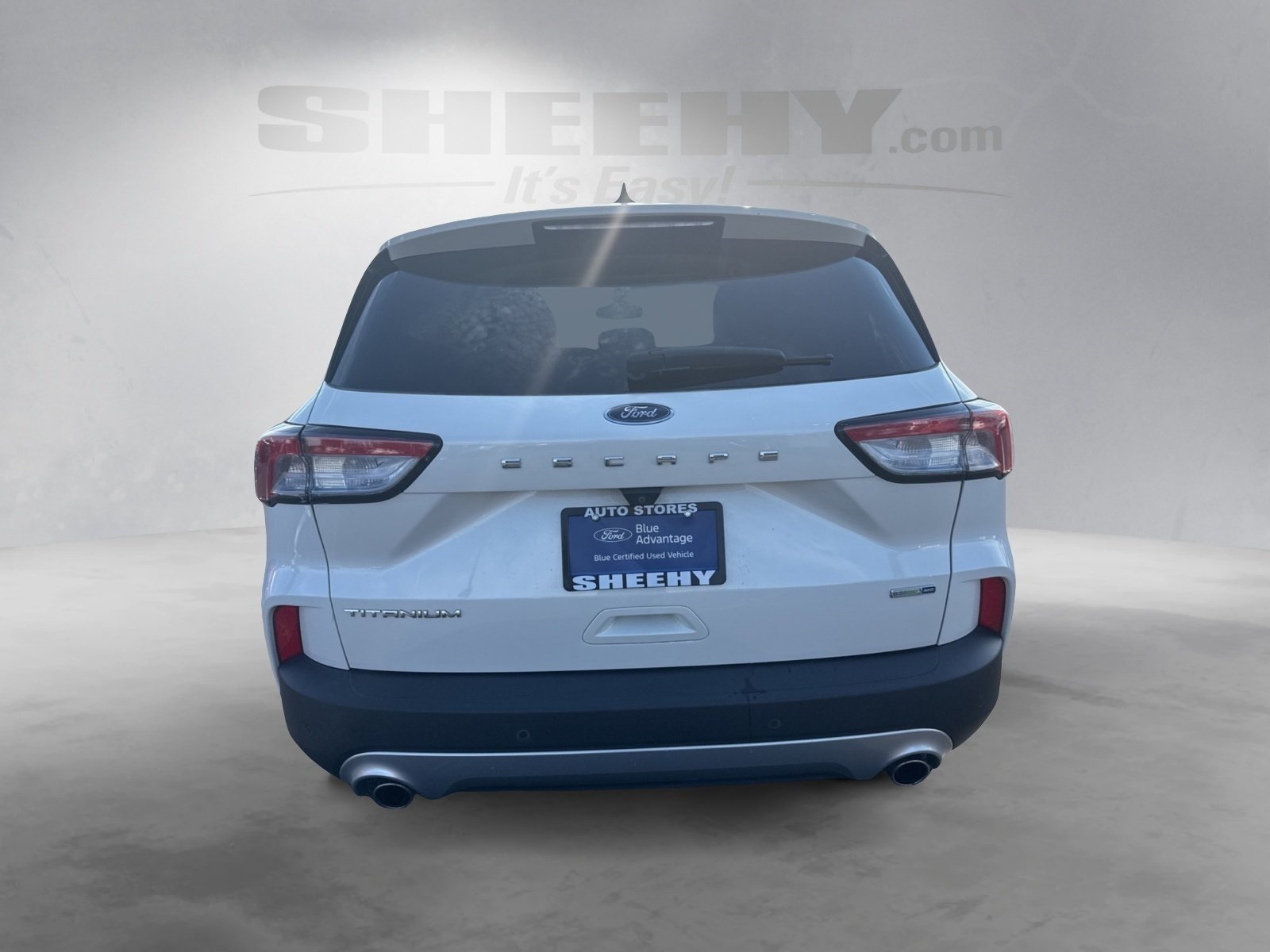 2020 Ford Escape Titanium Hybrid photo 11