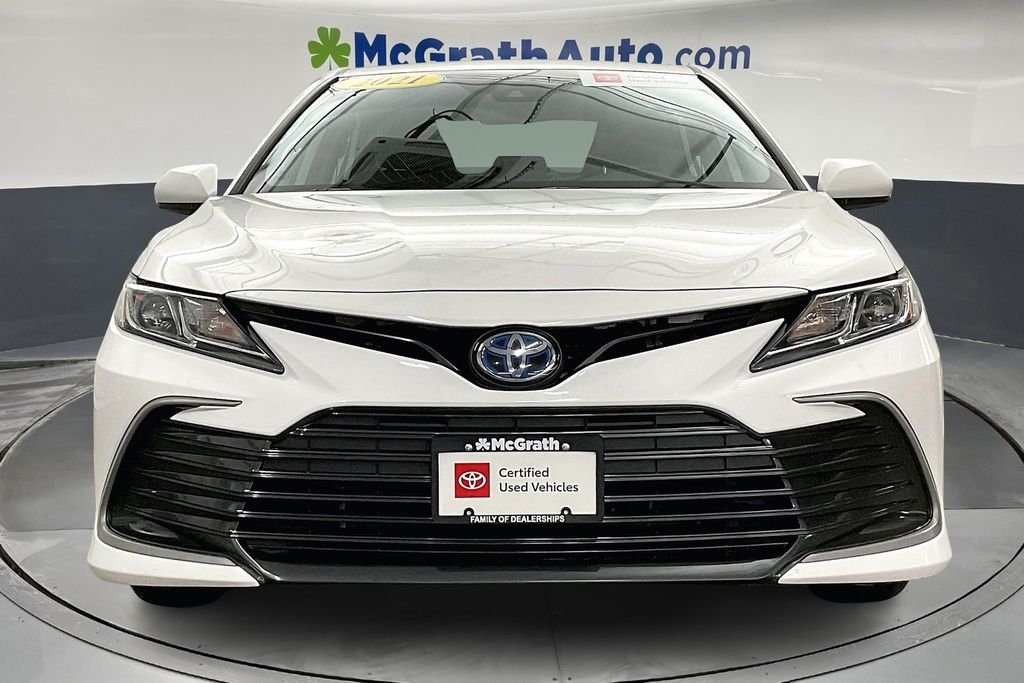 2021 Toyota Camry Hybrid LE photo 4