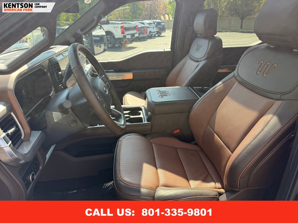 2025 Ford F-350 photo 31