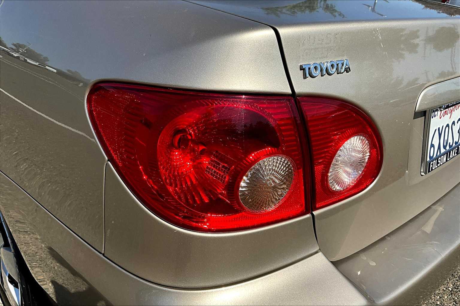 2008 Toyota Corolla CE photo 27