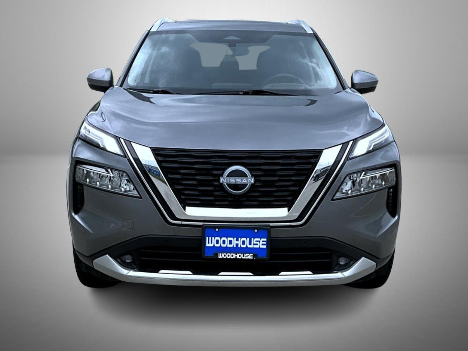 2022 Nissan Rogue Platinum AWD photo 2