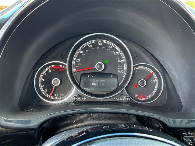 2019 Volkswagen Beetle S photo 20