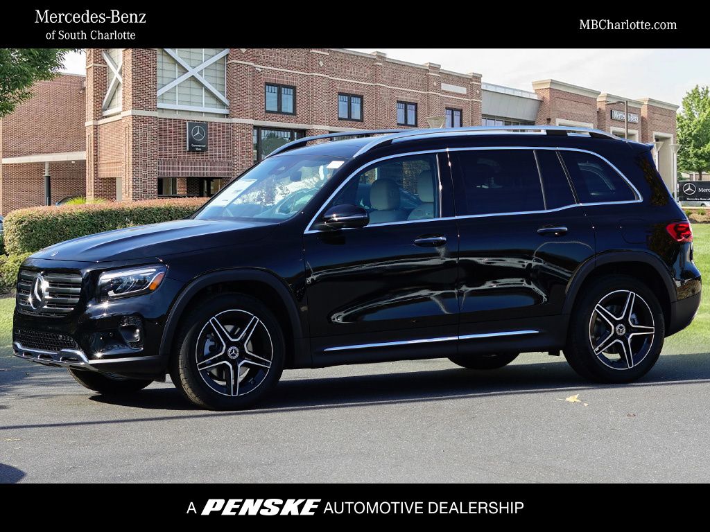 2026 Mercedes-Benz GLB GLB 250's photo