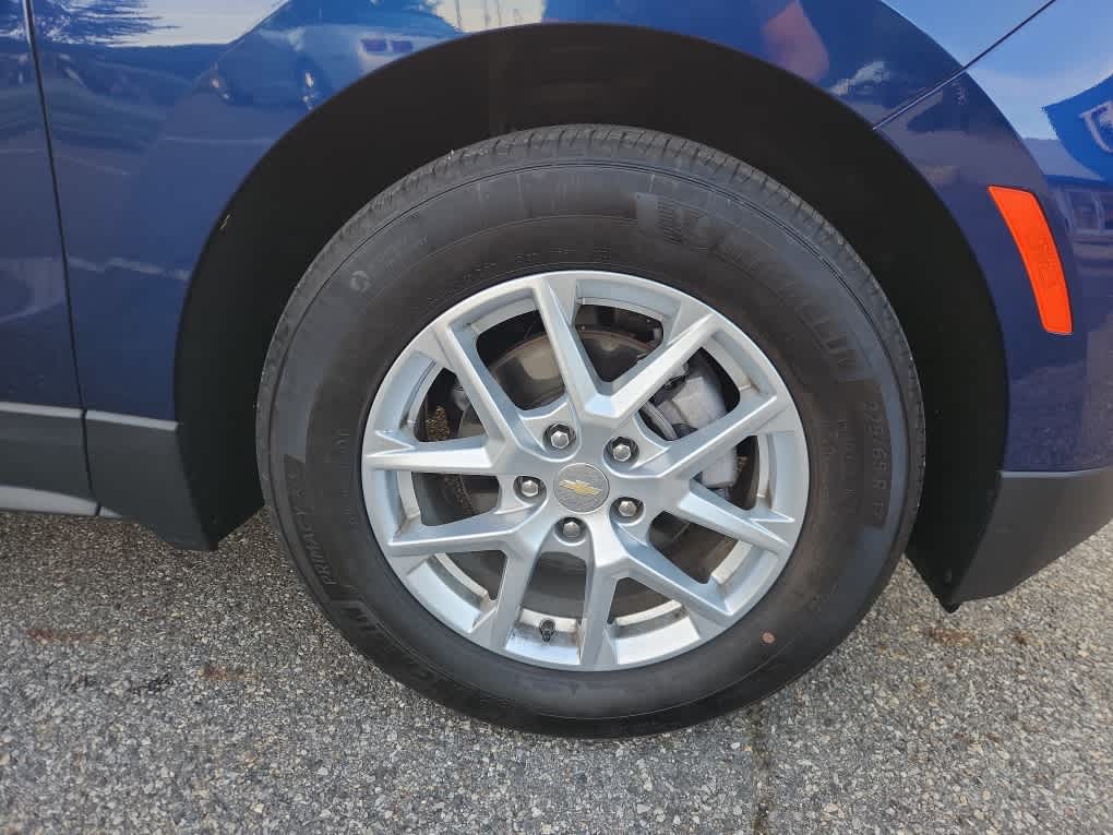 2022 Chevrolet Equinox LT photo 4