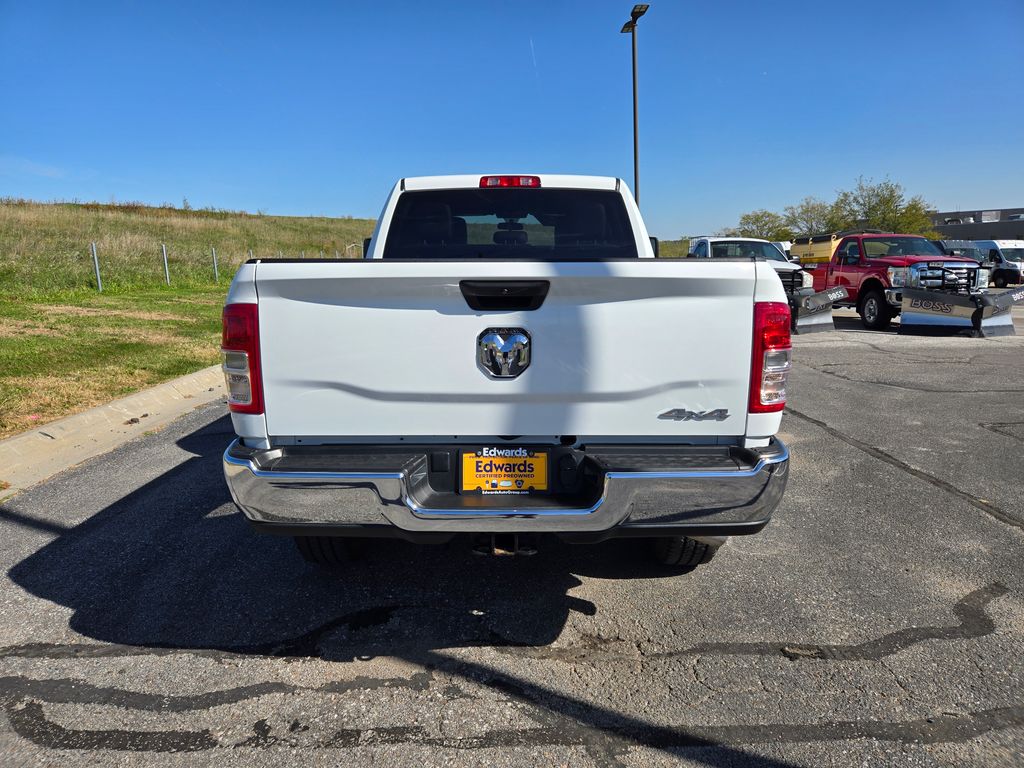2024 Ram 2500 Tradesman photo 4