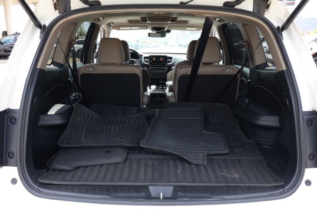 2019 Honda Pilot Touring photo 15