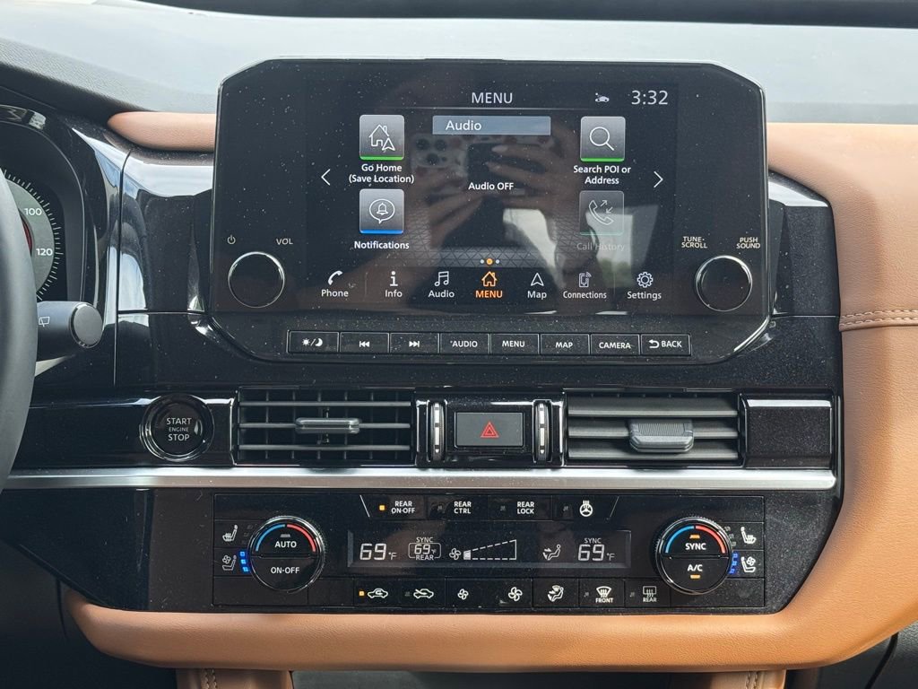 2025 Nissan Pathfinder Platinum photo 22