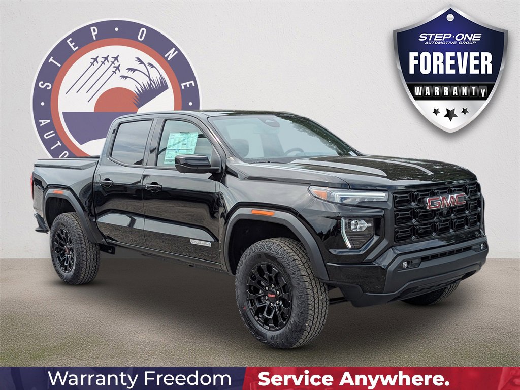 2026 GMC Canyon Elevation's photo