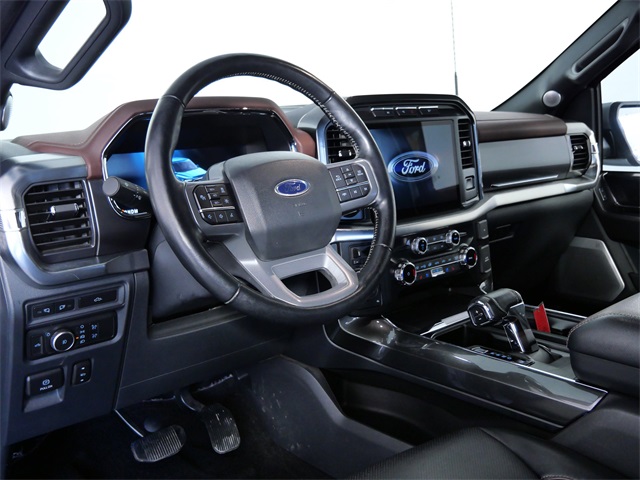 2022 Ford F-150 Lariat photo 17