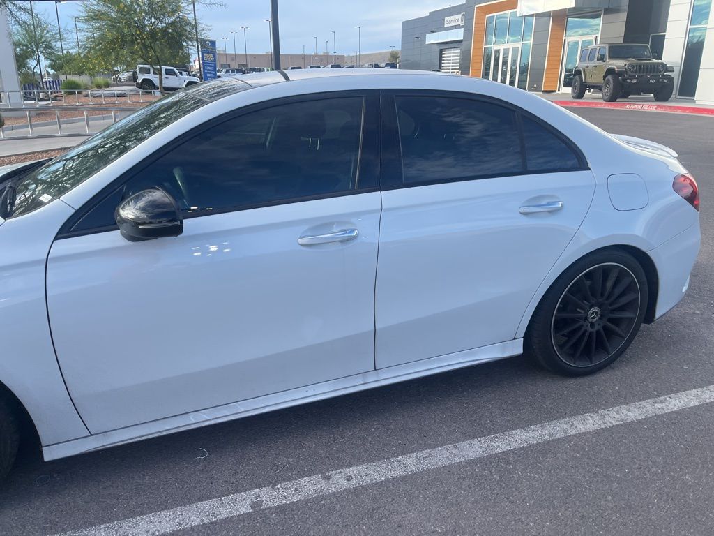 2019 Mercedes Benz A 220 photo 5