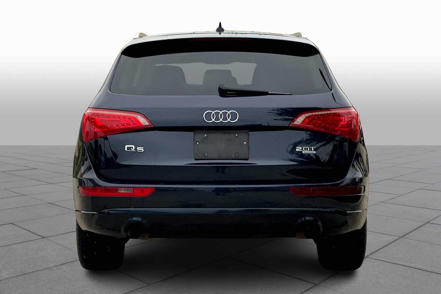 2011 Audi Q5 Premium Plus photo 3