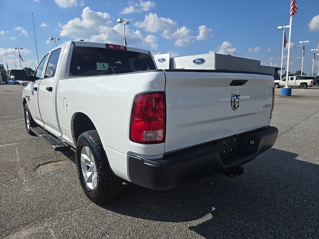 2021 Ram 1500 Classic Tradesman photo 4