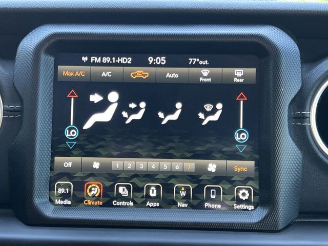 2022 Jeep Gladiator Overland photo 11
