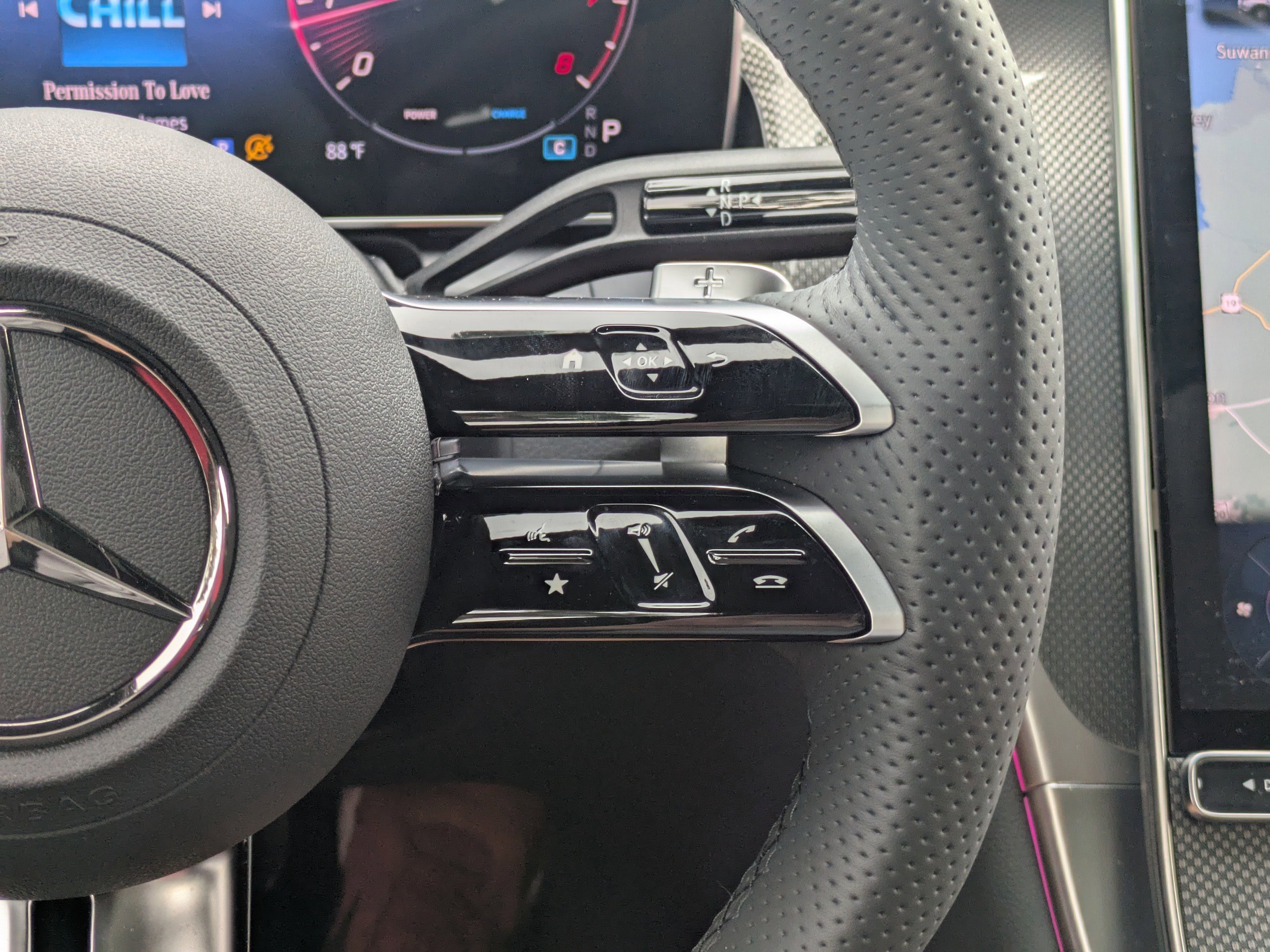 2025 Mercedes Benz GLC 300 4MATIC photo 19