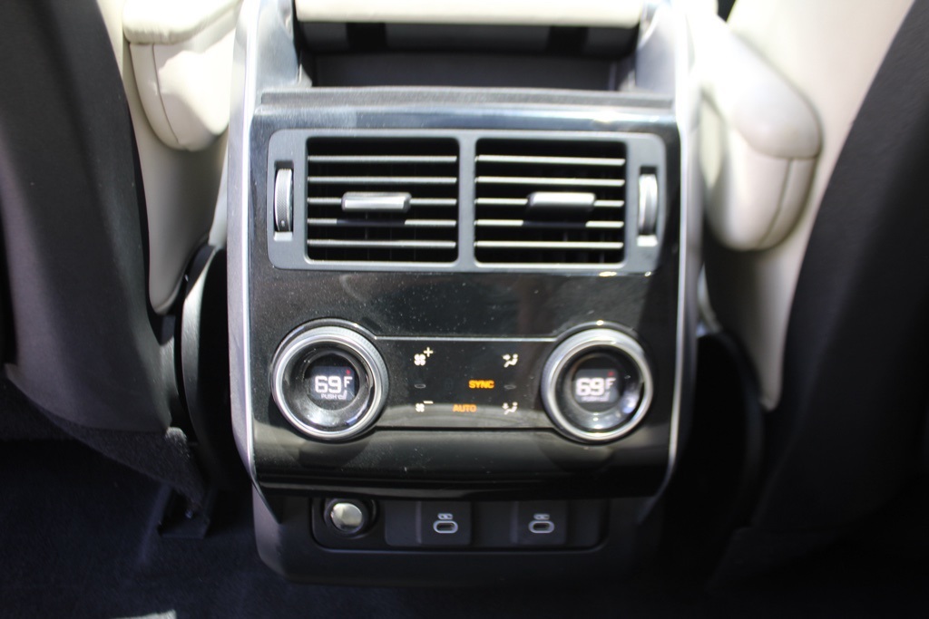 2022 Land Rover Range Rover Sport HSE Silver Edition photo 30