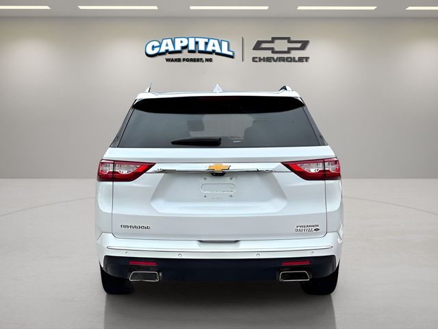 2021 Chevrolet Traverse Premier photo 4