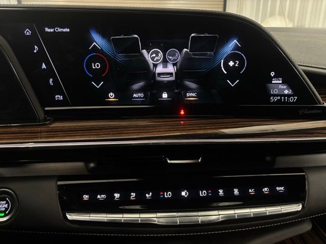 2024 Cadillac Escalade Premium Luxury photo 24