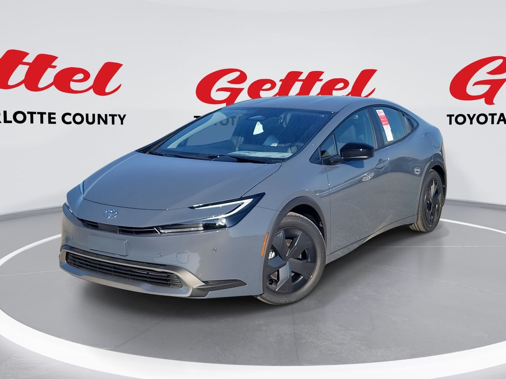 2026 Toyota Prius SE's photo