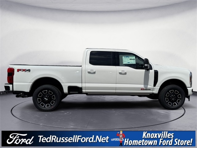 2026 Ford F-250 Platinum photo 4