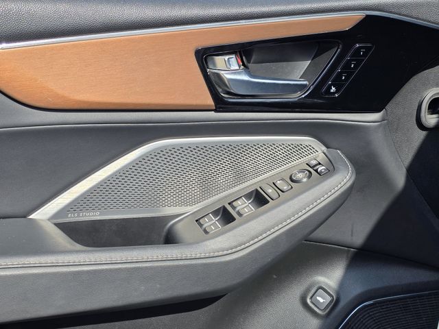 2022 Acura MDX Technology photo 15