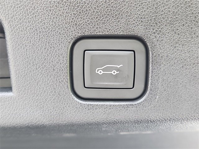 2025 Gmc Acadia Elevation photo 2