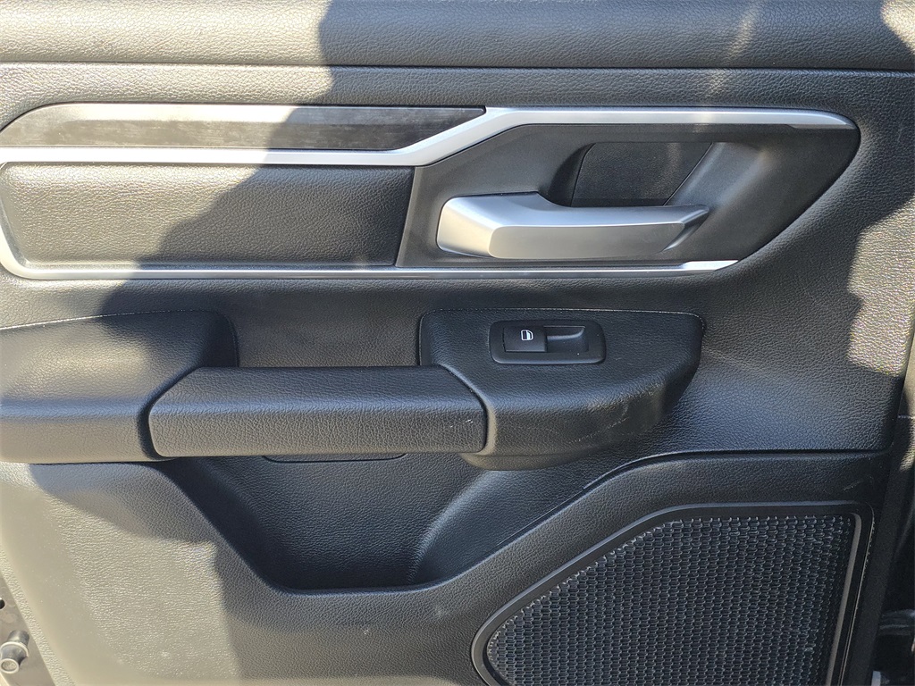 2021 Ram 1500 Big Horn Lone Star photo 6