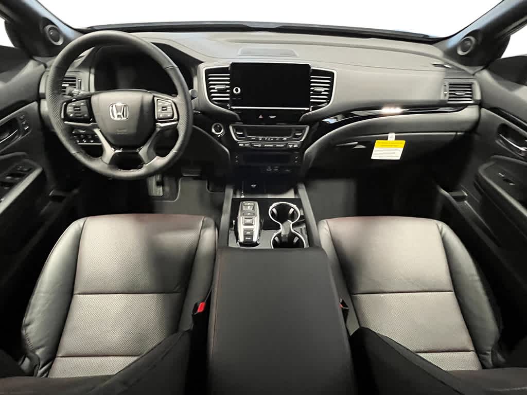 2025 Honda Ridgeline Black Edition photo 17