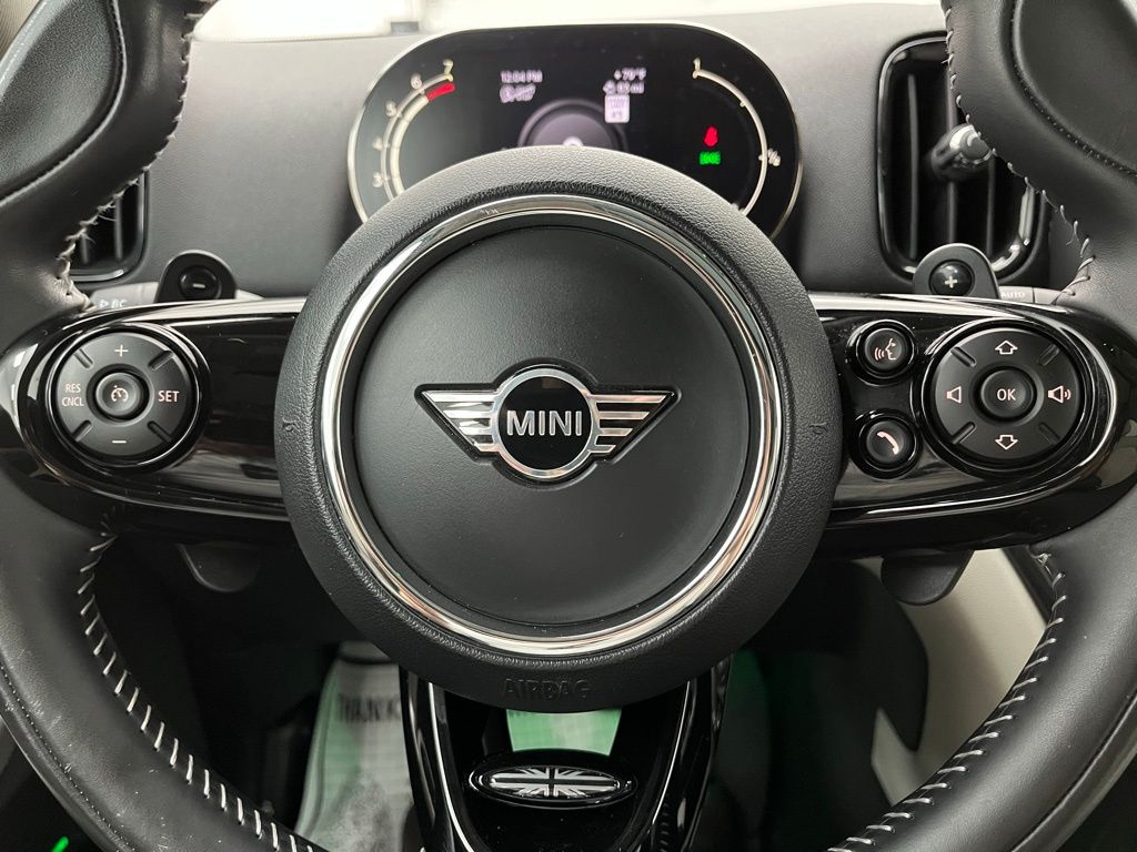 2021 Mini Cooper Signature photo 24