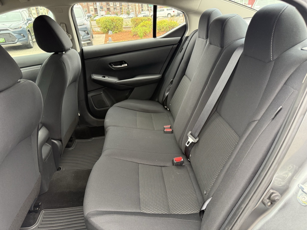 2022 Nissan Sentra S photo 14