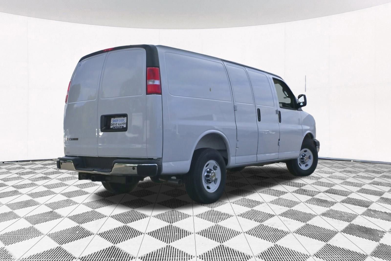 2025 Chevrolet Express Cargo Van Work photo 4