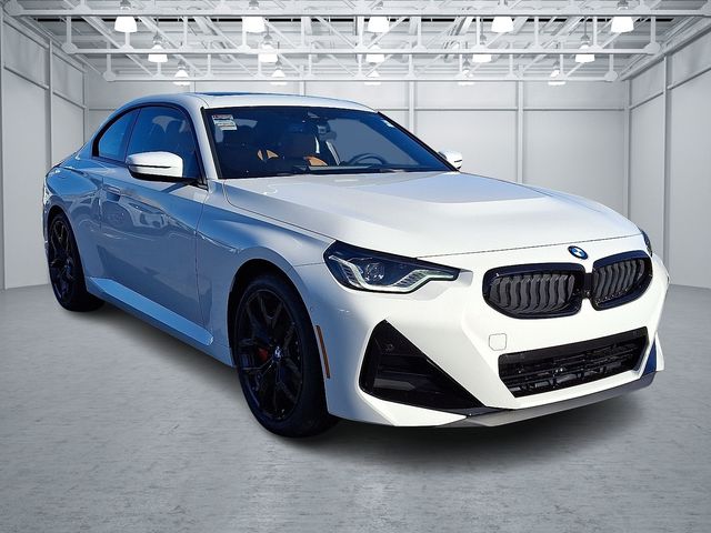 2026 Bmw 230i xDrive photo 3