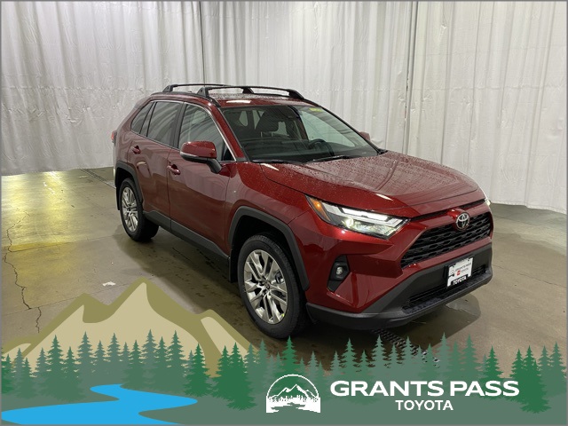 2025 Toyota RAV4 XLE Premium's photo