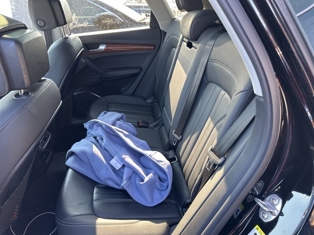 2021 Audi Q5 45 Premium Plus photo 11