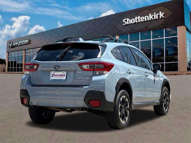 2022 Subaru Crosstrek Premium photo 5