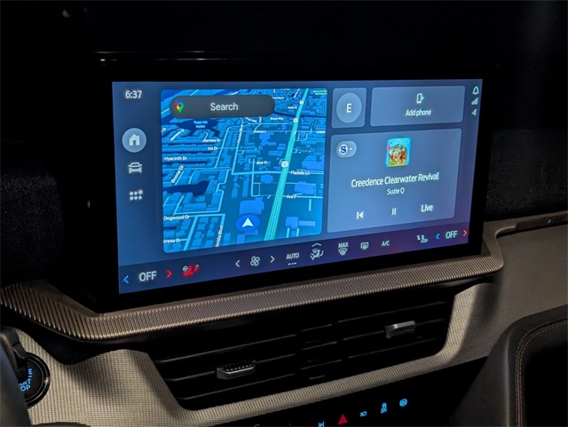 2025 Ford Explorer photo 14